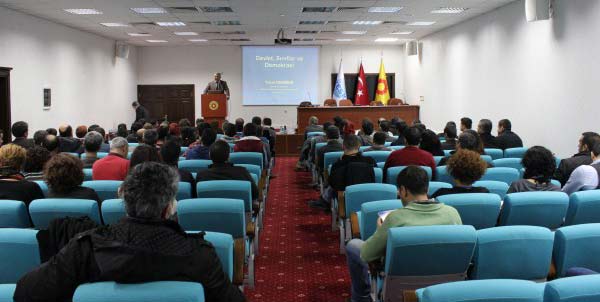 Eğitim Sen "Sendika Eğitimcisi" Yetiştiriyor