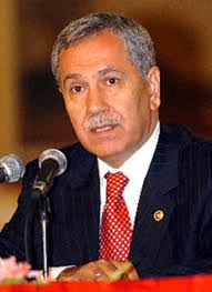 Arınç: Başbakan'dan öğretmenlere müjde var