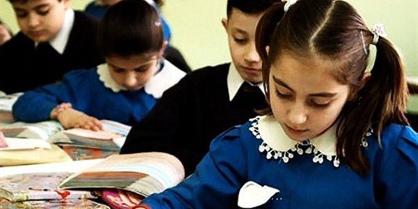 Eğitimde erken ayrım başarıyı düşürüyor