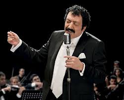 Müslüm Gürses hayatını kaybetti