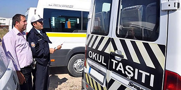 1042 okul servisine ceza kesildi