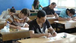 Yeni açıköğretim sistemi kolay mezun ediyor