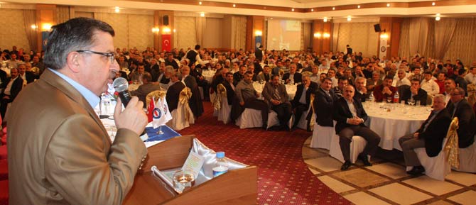 İzmir Valisi İstifa Etmeli