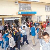 Yakıt bitti, çocuğu okula gönderme