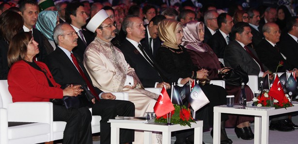 Uzun zaman sonra 3 lideri buluşturan gece