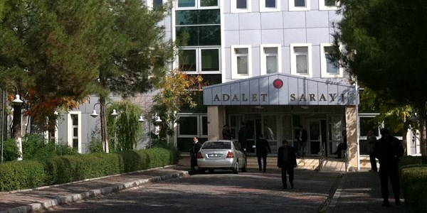 Hem disiplin cezası hem de yer değiştirme olmaz