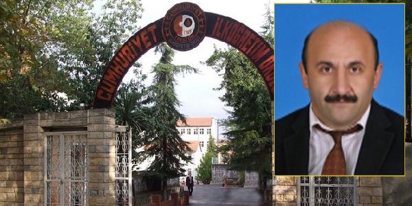 Veli, öğretmeni sınıfta dövdü