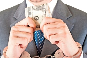 İnternetten satışa sahte dövizli vurgun