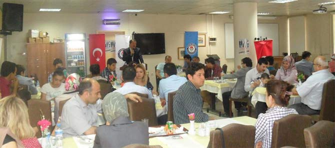 El Ovuşturanların Elini Boşa Çıkardık