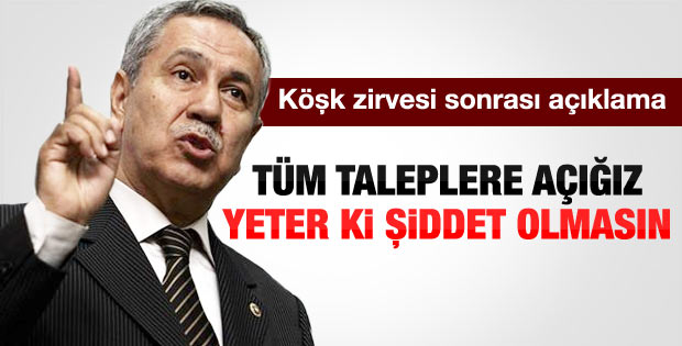 Bülent Arınç: Şiddet görenlerden özür dilerim