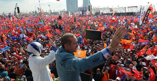 Başbakan'dan 1 milyon kişilik gövde gösterisi