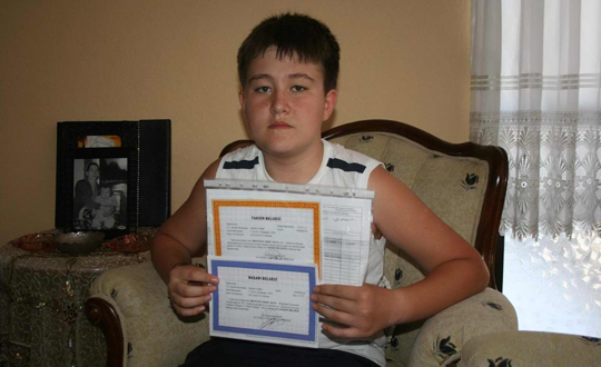 Provokasyon ilkokula taşındı