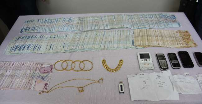 Öğretmeni dolandıran sahte komiser yakalandı