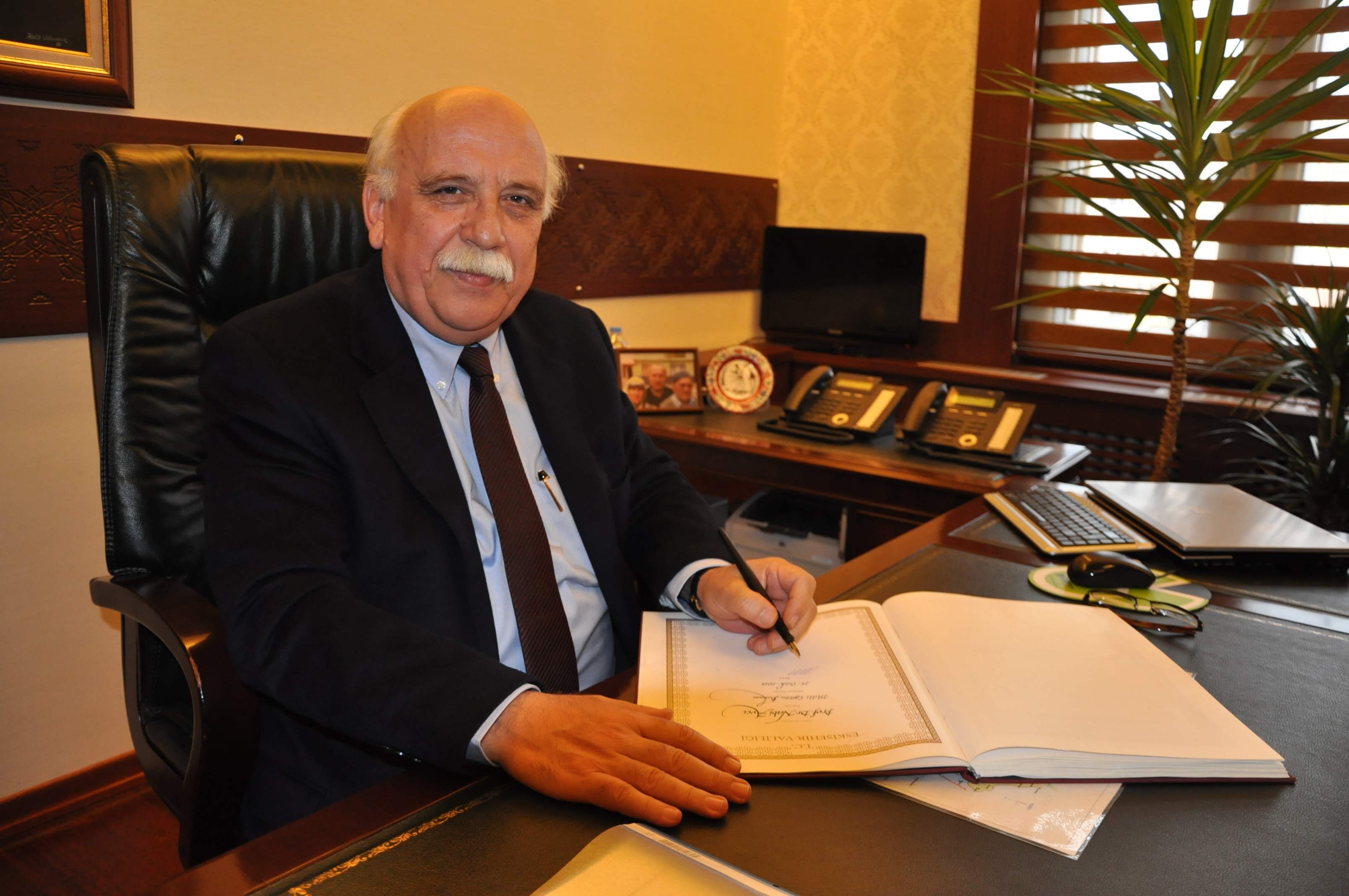 İsmail KONCUK, MEB'in başörtüsü çelişkisini kınadı