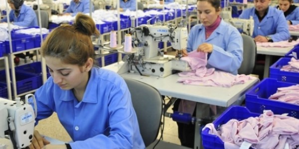 Evlendiği için işten ayrılan kadın tazminat alır mı?