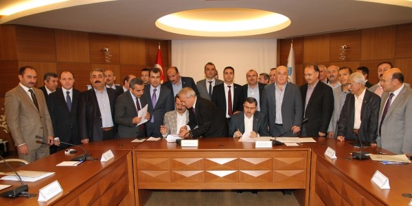 Memurlar, mutabakattan memnun değil