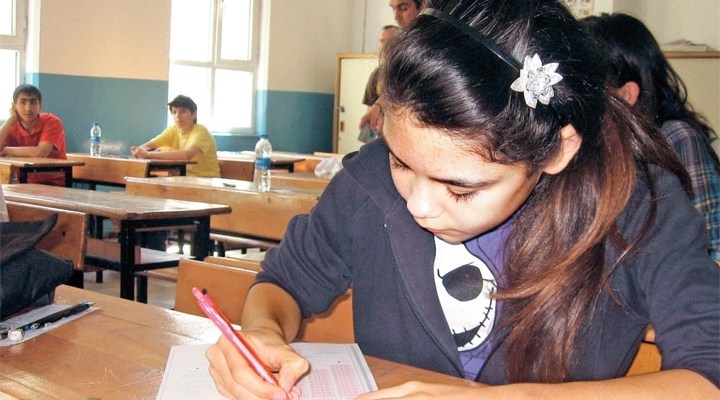 Sınavlarda 3 yanlış 1 doğruyu götürmeyecek