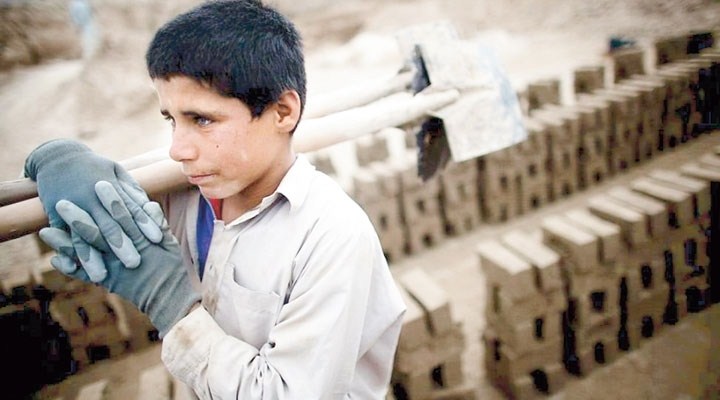 6-17 yaş grubunda 893 bin çocuk işçi var