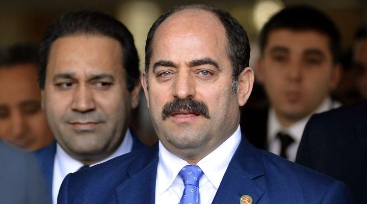 Zekeriya Öz’den Başbakan hakkında suç duyurusu