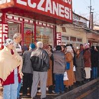 Faturaya göre, bir ayda 89 kez muayene olmuş