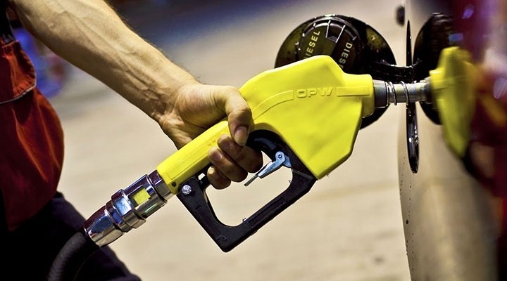 Akaryakıtta oran düştü, vergi arttı