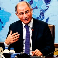 Efkan Ala; "Vali öğretmenden talimat alıyordu"