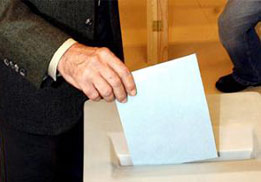 Hangi iller saat kaçta oy kullanacak?