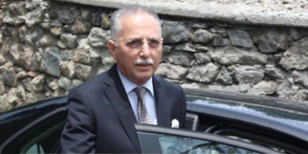 İhsanoğlu: Rejimi değiştirmek istiyorlar