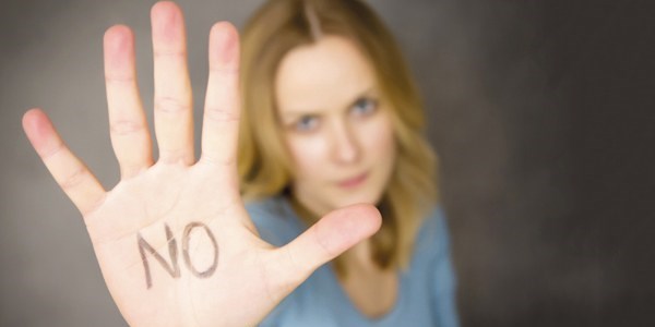 Şiddet gören kadınlar mülteci sayılacak