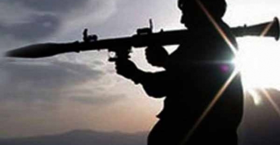 Diyarbakır'da Polis ve Askere Roketatarlı Saldırı