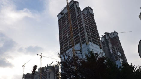 İnşaatta Asansör 32. Kattan Yere Çakıldı