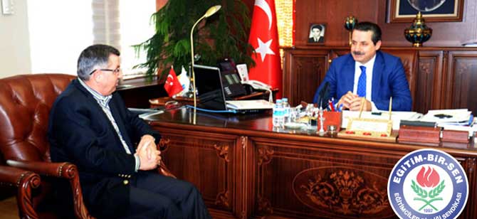 Memur-Sen taleplerini Bakan Çelik'e iletti