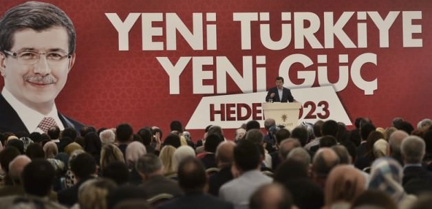 AK Partililer: Her şeyi Sırrı’dan öğreniyoruz