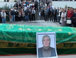 Öğretim üyesi odasında ölü bulundu!