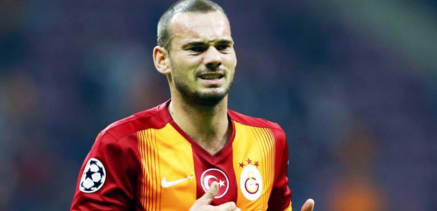Sneijder'in menajeri o takımla görüştü!