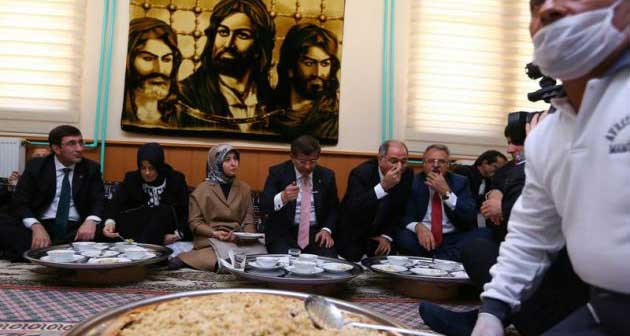 Alevi açılımında 12 maddelik dosya