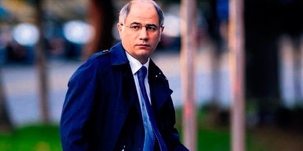 Akademi ve kolej öğrencilerinin çoğu Paralel