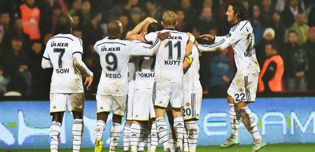Fenerbahçe'ye Balıkesir'de tek gol yetti!