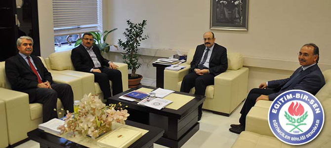 YÖK Başkanına Hem Ziyaret, Hem Talep...