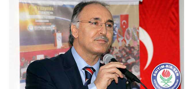 Ahmet Özer'den Öğretmen Atamaları Önerisi