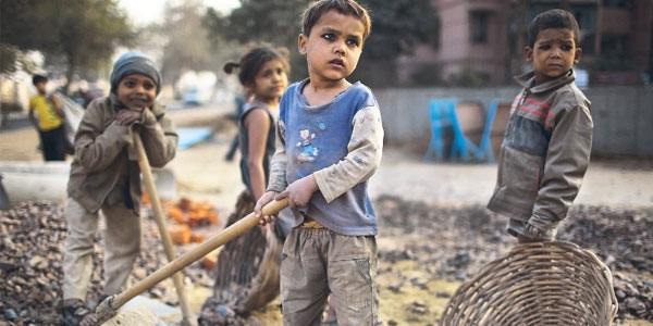 Okula gitmeyenler çocuk işçi oluyor!