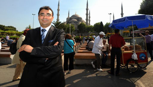 Prof.Dr. Vahit BIÇAK görevinden istifa etti