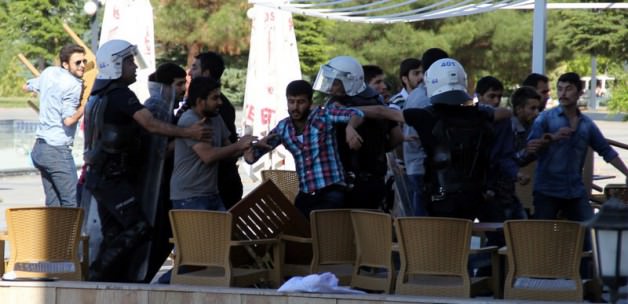 Kaos oyunları üniversiteye sızdı