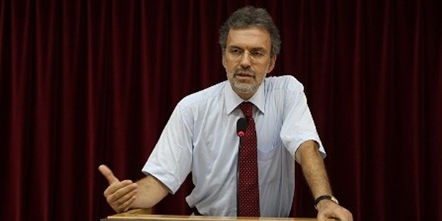 İstanbul Üniversitesi'ndeki rektörlük seçimlerini Prof. Raşit Tükel kazandı