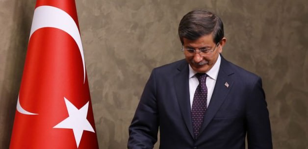 Davutoğlu Özür Diledi