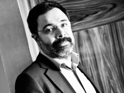 Ahmet Ümit: HDP'ye oy vermek Kemalistlerin yararına