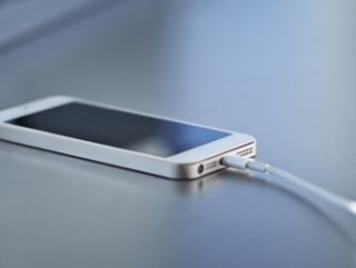 1 dakikada sarj olan batarya geliştirildi