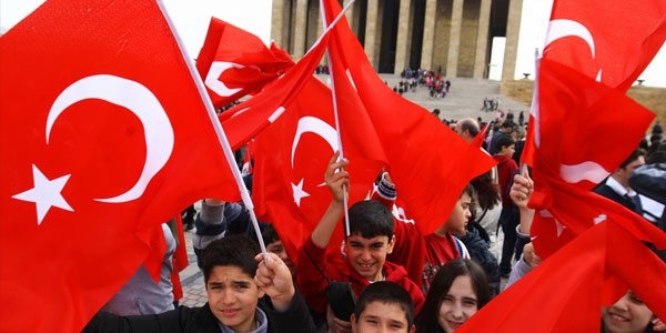 24 Nisan'da okullar tatil olmayacak!