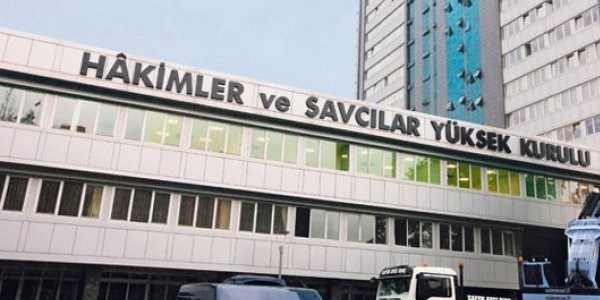 HSYK, 4 savcı ve 1 hakimi meslekten ihraç etti