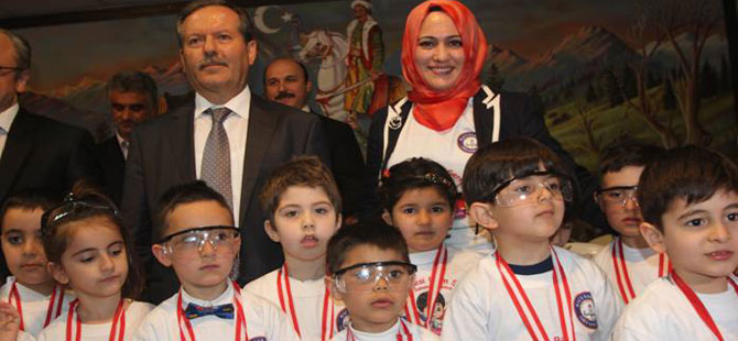 Keçiören’de Bilim Şenliği Düzenlendi